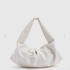 RUCHED VEGAN LEATHER SHOULDER BAG